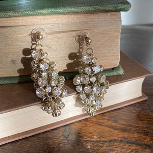 Vintage grape cluster diamond chandelier earrings, perfect condition & stunning!